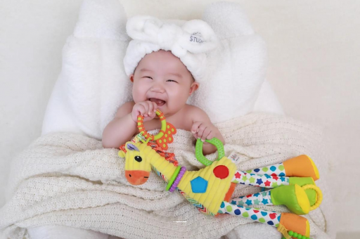 五家渠八个月的宝宝能吃虾吗